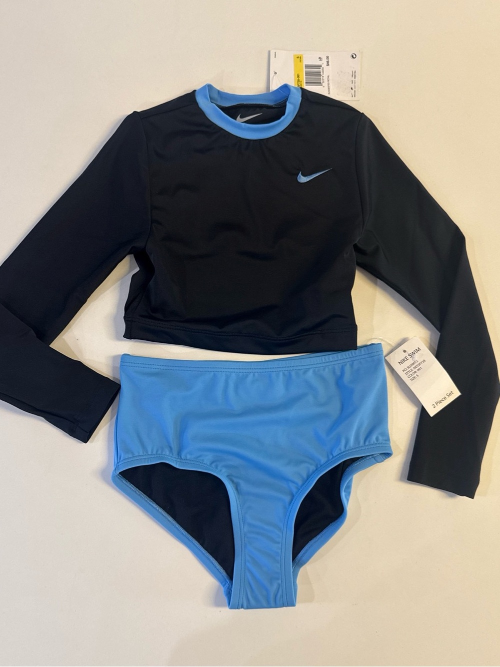 Nike Big Girls Blac Long Sleeve Crop Top and High-Waist Swim Bottoms 2 Piece Set